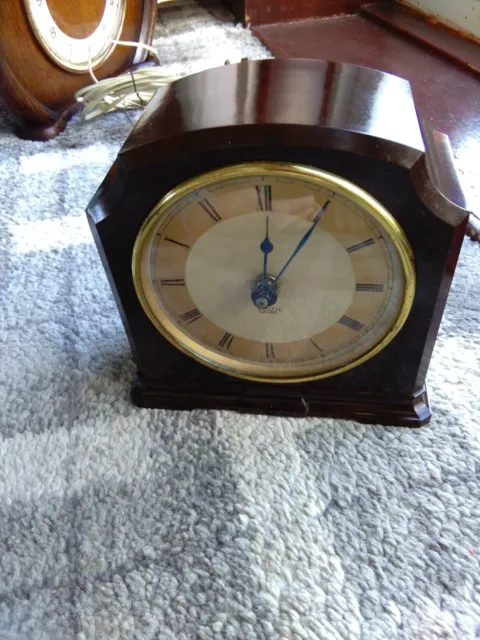 Vintage British Smiths Sectric 240 V Bakelite  Mantle Clock  Convert Quartz Vgc