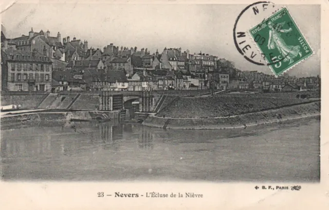 CPA - NEVERS - L'Ecluse de la Nièvre (1908)