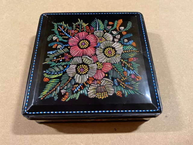 Huntley & Palmers Vintage Biscuit Tin, black/floral design called Charm, display