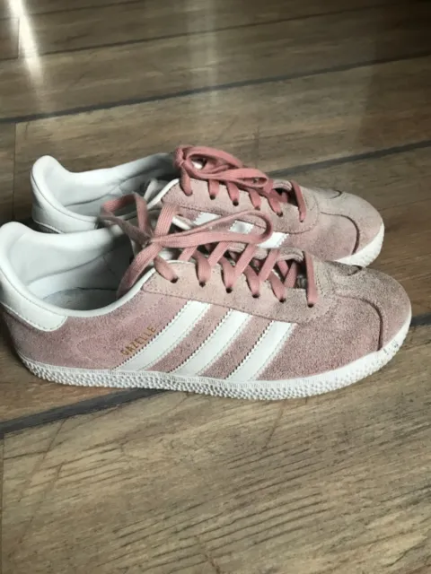 Girls adidas gazelle, size 3, pale pink, excellent condition