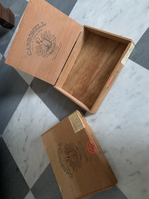 due Scatole di Sigari vuote