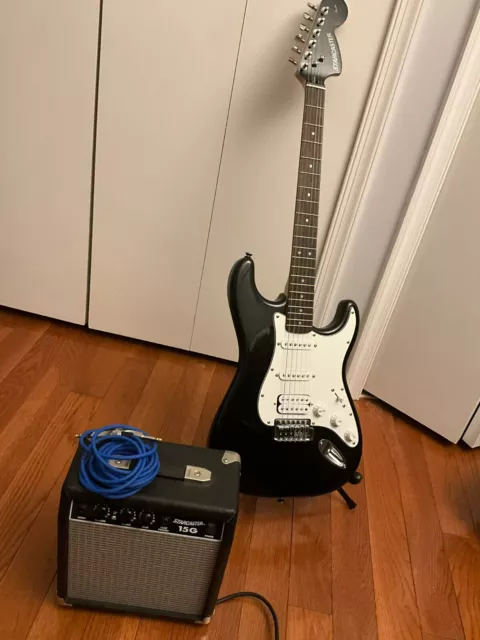 Fender Starcaster Electric Guitar with AMP *PERFECT FOR BEGINNER MUSCICANS* Fender Starcaster Electric Guitar with AMP *PERFECT FOR BEGINNER MUSCICANS*