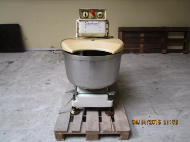 2  SPIRALKNETER Teigmaschine Teigkneter EBERHARDT MAXIMAT 80  und 1 DIOSNA