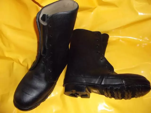 Bottes Polaires grand froid à lacet Armée Française NEUVE pointure 41 (42 civil)