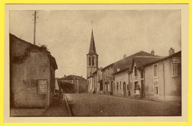cpa 54 - BELLEVILLE (Meurthe et Moselle) L'église l'école la rue principale