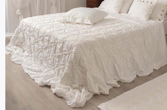 Copriletto matrimoniale Battaglia bianco elegante Mina primo letto- Il