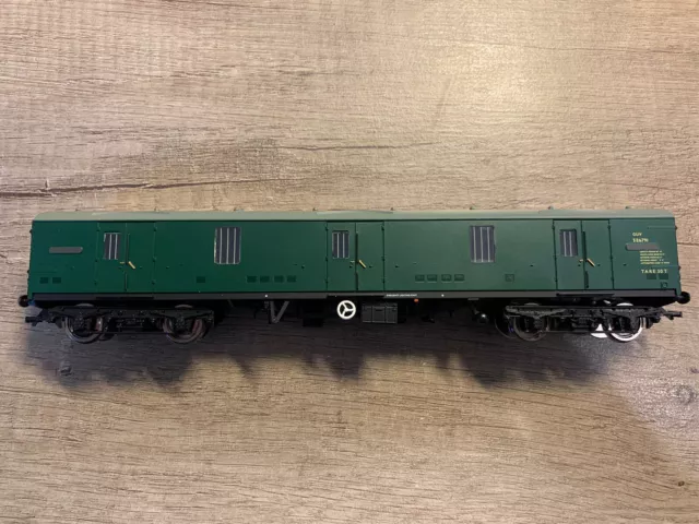 Bachmann 39-273A OO Gauge BR MK1 General Utility Van GUV Southern Green Boxed 2