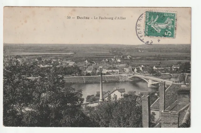DECIZE - Nievre - CPA 58 - les bords de la Loire - Faubourg d' Allier - cheminée