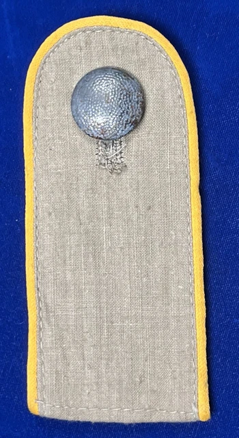 Original WWII German Luftwaffe Tropical Afrika Uniform Shoulder Board and Button Original WWII German Luftwaffe Tropical Afrika Uniform Shoulder Board and Button