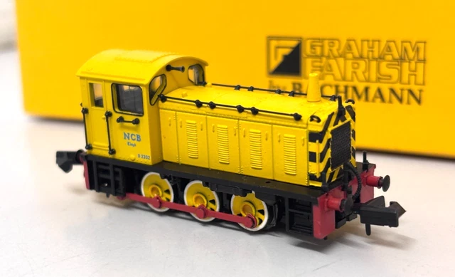 GRAHAM FARISH 371-054 Class 04 Shunter D2332 'Lloyd 2' NCB -N Gauge ...