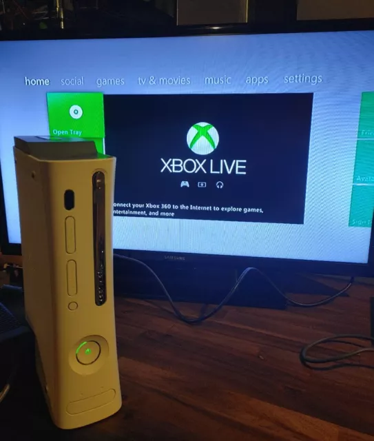 Microsoft Xbox 360 Slim System With 4GB Memory White Very Good 9Z