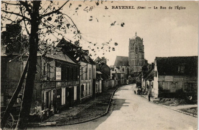 CPA AK RAVENEL-La Rue de l'Église (424322)