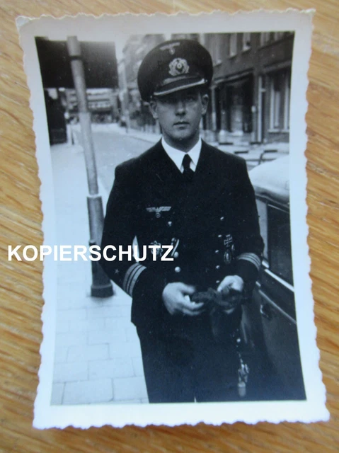 Portrait Foto Marine Offizier / Deutsches Kreuz / Eisernes Kreuz 1. Kl.  2. WK *