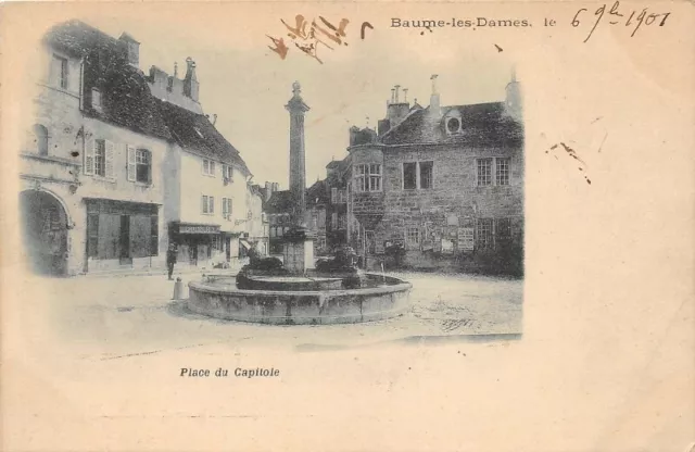 BAUME-les-DAMES - Place du Capitole