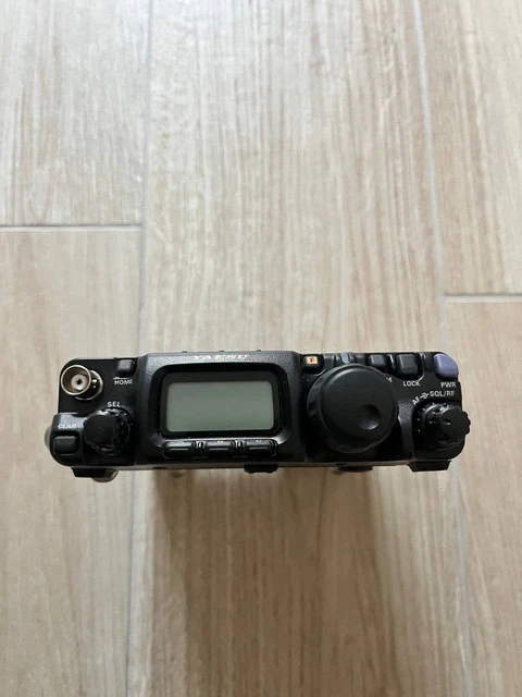 YAESU FT-897S Ricetrasmettitore HF/50/144/430MHz 50W - Radioamatore (Usato, Difetto Display)