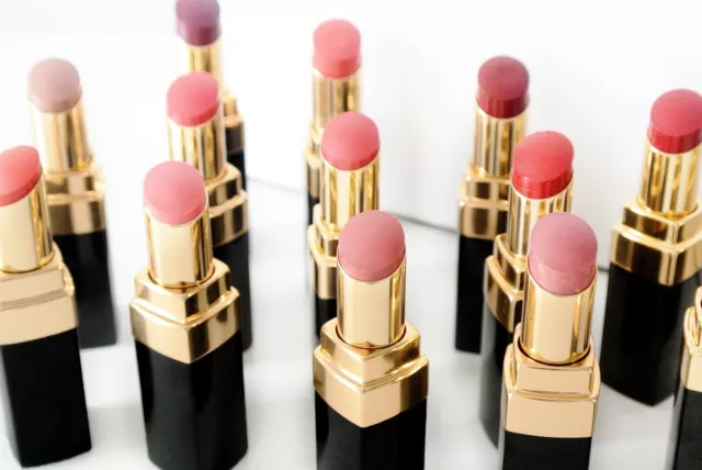 CHANEL ROUGE COCO Flash Hydrating Vibrant Shine Lip Color Lipstick