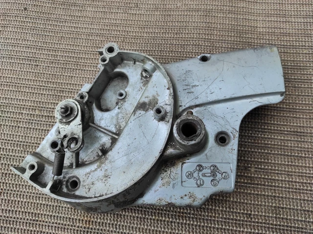 Carter D'embrayage NEUF D'origine Suzuki Pour RM 125 (1981-1982) - Pièce Originale Sous Références