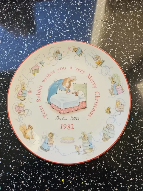 VINTAGE COLLECTOR PLATE "PETER RABBIT CHRISTMAS 1981/1982  WEDGWOOD LT edition