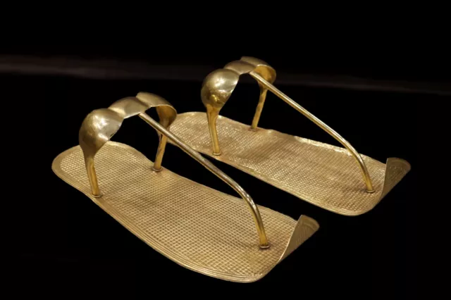 Egyptian King Tutankhamun - King Tutankhamun's sandals - King Tutankhamun