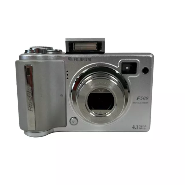 FujiFilm Finepix E500 Digital Compact Camera VGC Tested & Working