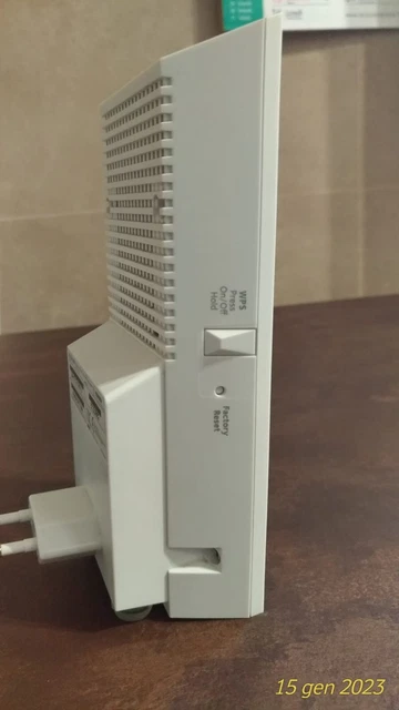 Netgear Nighthawk X4S AC2200 Tri-Band WiFi Extender con tecnologia FastLane3 4