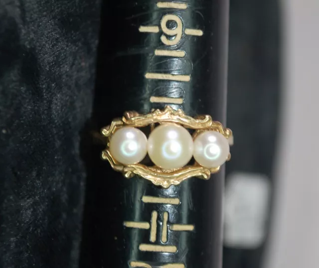 Pearl 10k gold Victorian Style Ring