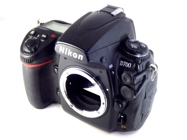 Nikon D700 12.1MP Digital SLR Camera Body Used from Japan FX Full Frame w/o Lens 3