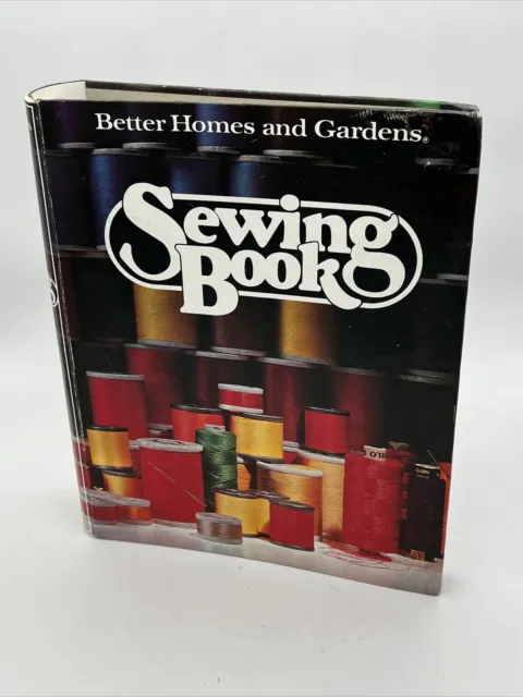 Vintage1968/1977 Book Better Homes and Gardens Sewing Book-Great Condition