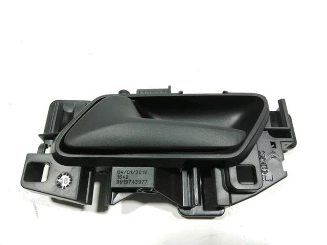 POIGNEE INTERIEURE PORTE AVANT GAUCHE TOYOTA AYGO