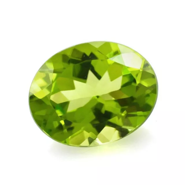 Magnifique Péridot du Pakistan  1.37 Carats