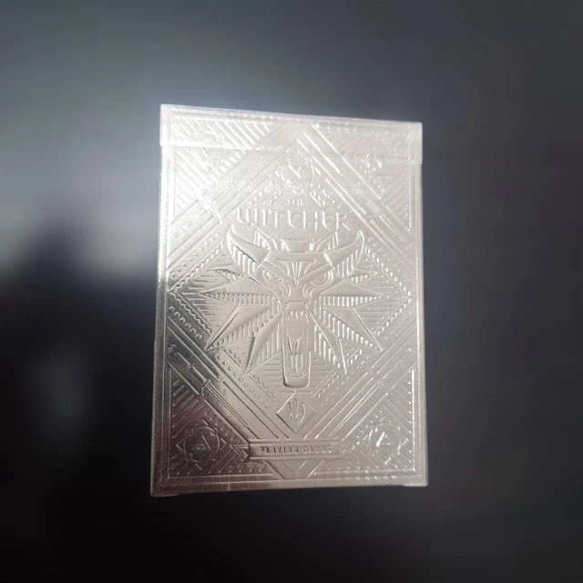 The Witcher 3 Ultimate Collector PS4 – Figurine Boîte Collector (sans Jeu, Queue Griffon Recollée)