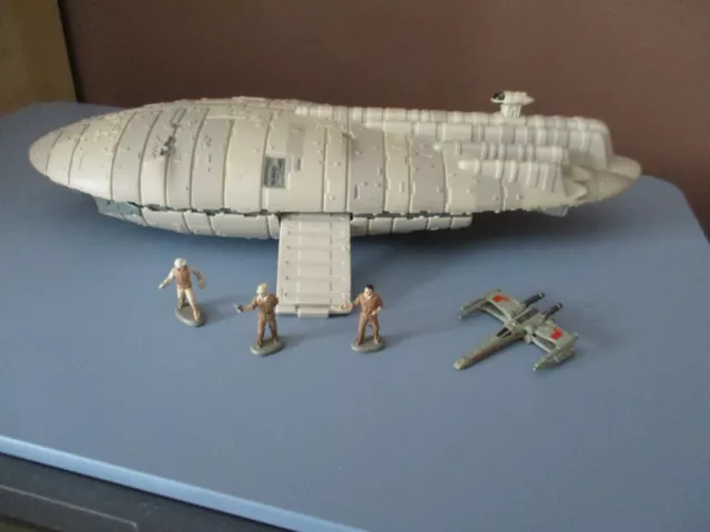 1997 Star Wars Rebel Transport Micro Machines Playset Galoob X-Wing Starfighter