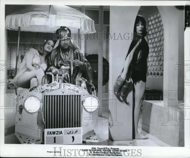 1966 Press Photo Shirley MacLaine,Peter Ustinov John Goldfarb,Please Come Home