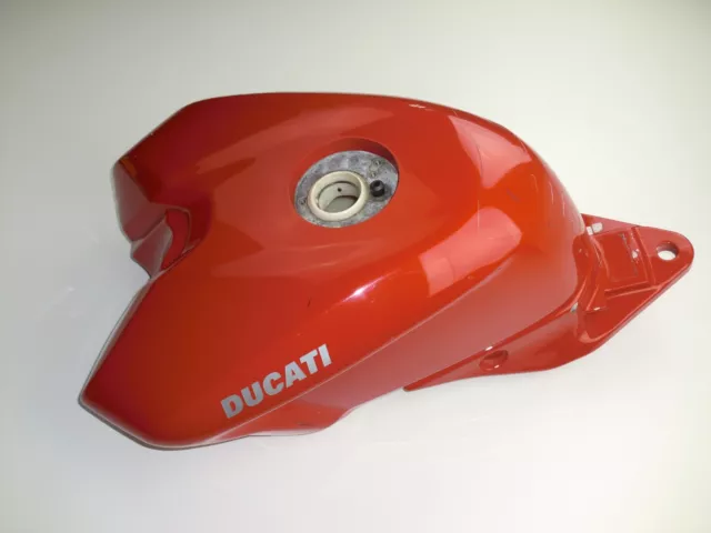 Serbatoio / Ducati 1198 / 1098 / 848 / 2008 / usato / da riverniciare
