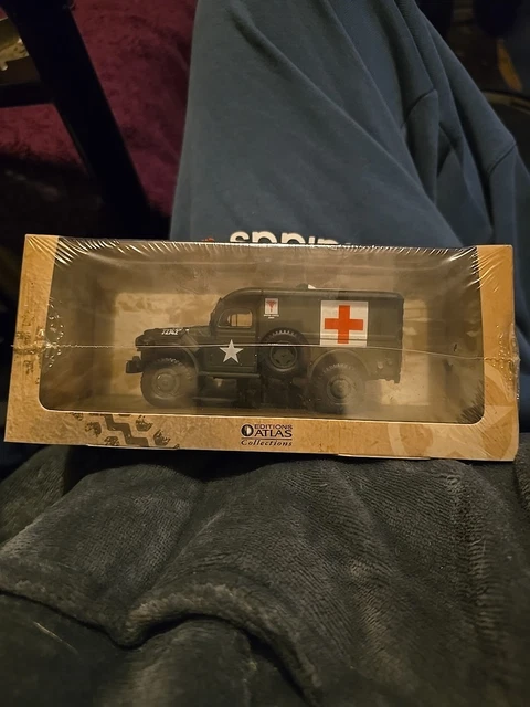 VÉHICULE MILITAIRE 1/43 Dodge WC54 Ambulance 1945 EUR 20,00 - FR