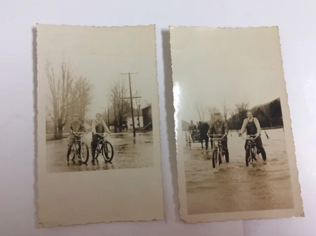Vintage Original Foto Teenager auf dem Fahrrad Oneonta, New York 18. März 1936 Überschwemmung