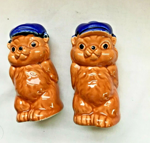 Vintage Whimsical Bear Gopher? Salt & Pepper Shakers