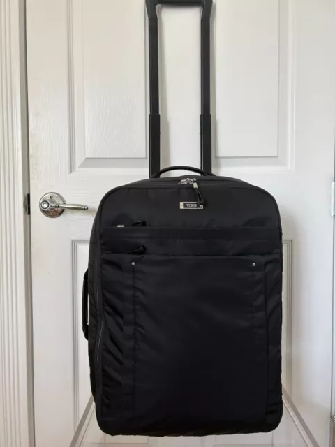 Tumi Voyageur Black International  Carry On Avignon Rolling Luggage Suitcase