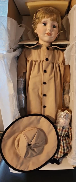 Heritage Signature Collection Porcelain Doll "Mallory" Mother and Child NIBCOA