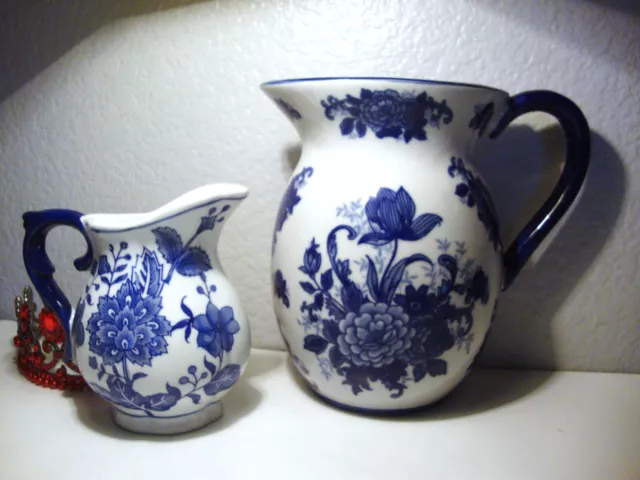 Pair of Blue and White Floral Motif Chinoiserie Wall Vases/Planters/Pockets (2)