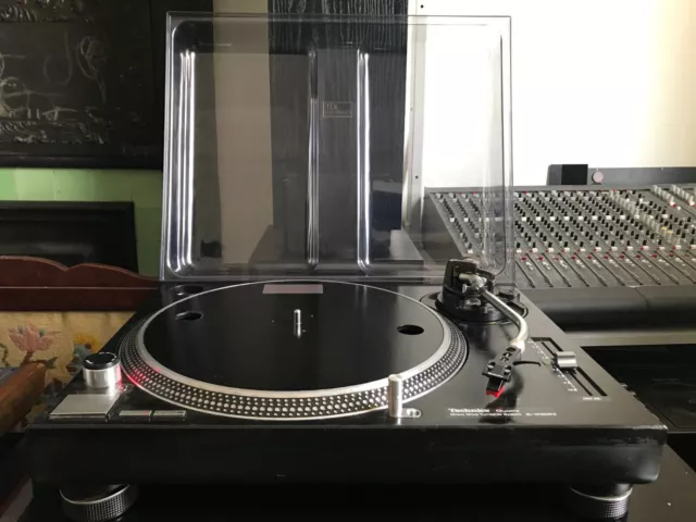 Technics SL-1210 MK2 Direct Drive Turntable & Cartridge & Stylus