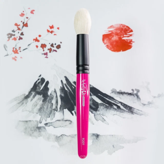 Cepillo resaltador R201 hecho a mano en Japón cepillo de maquillaje facial premium