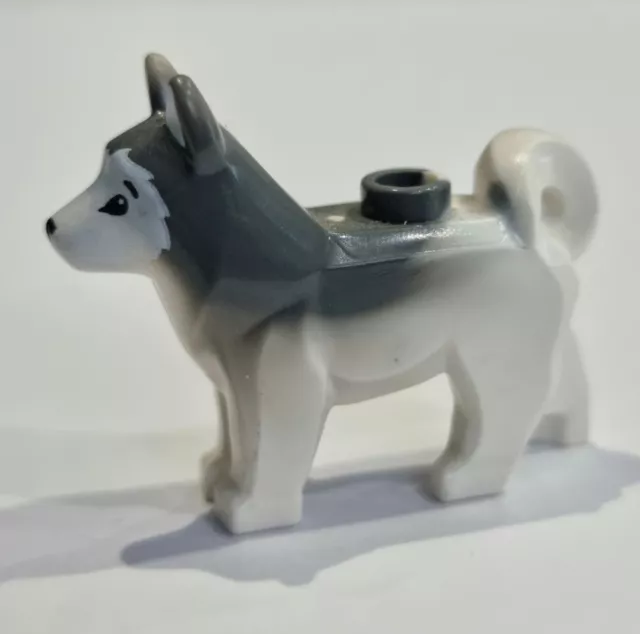 18. LEGO Minifigure City Husky Dog White Grey - 16606pb001 - 60036 2