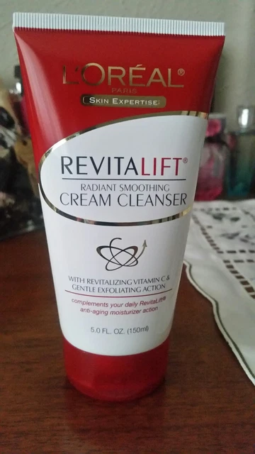 LOréal Paris Revitalift Radiant Smoothing Wet Facial Cream Cleanser, 5 fl. oz.