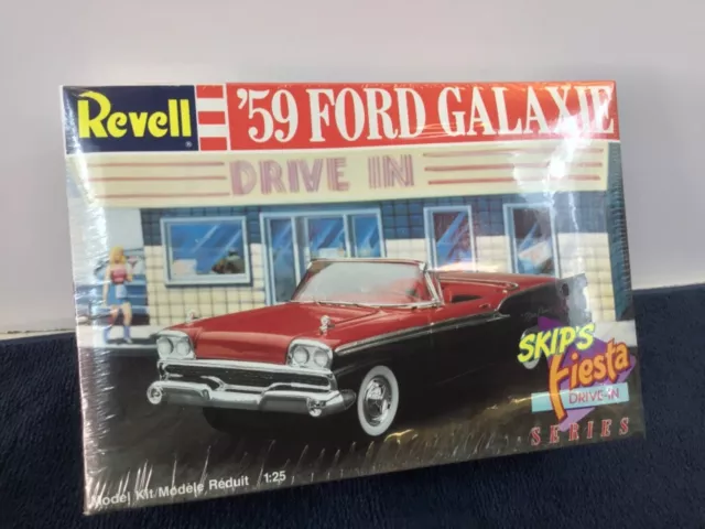VINTAGE REVELL SCELL Skips Fiesta 59 Ford Galaxie 1 25 Mod le Kit