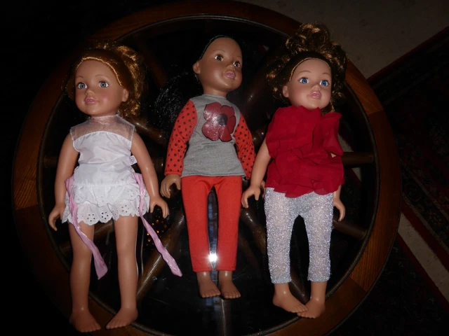 Designer Friends Dolls X 3 And Clothes And Accessories Joblot