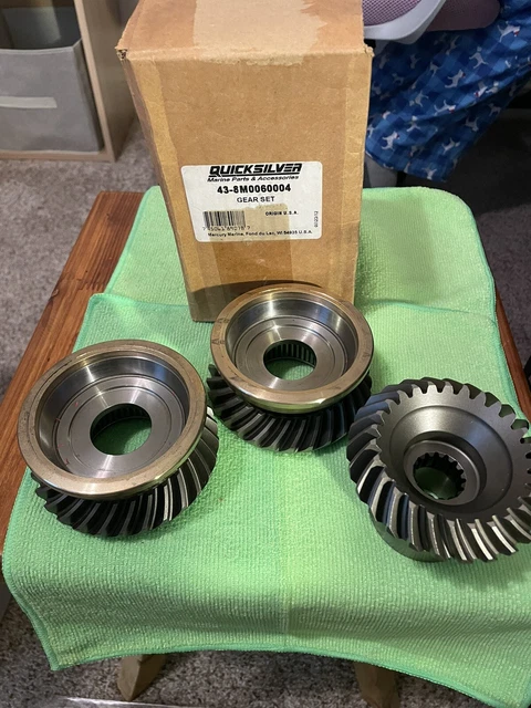 Oem Mercury Mercruiser Quicksilver Bravo Ii & Iii Upper Gear Kit 43-8M0060004 Oem Mercury Mercruiser Quicksilver Bravo Ii & Iii Upper Gear Kit 43-8M0060004