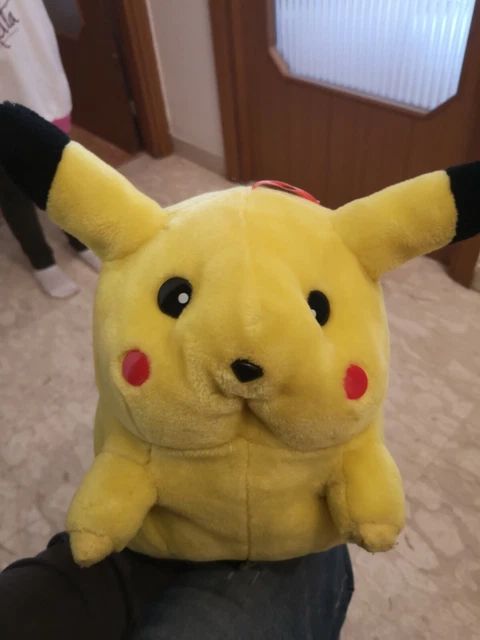 PUPAZZO POKEMON PELUCHE PIKACHU MADE IN ITALY cm 33