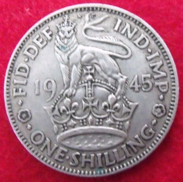 1945 GEORGE VI  SILVER SHILLING  ( 50% Silver )  British 1s Coin.   325