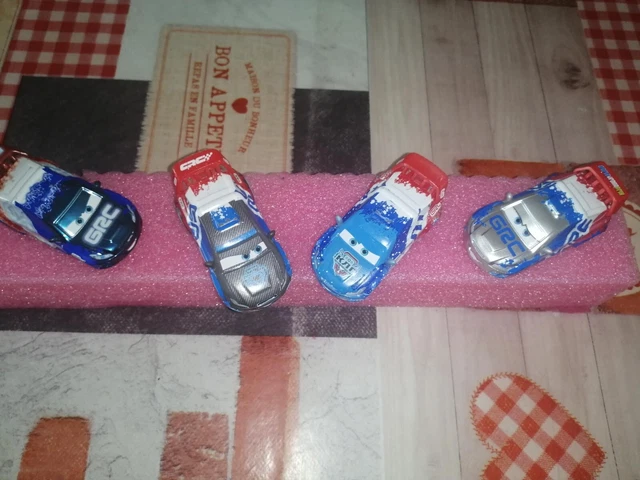lot de  voitures cars disney pixar metal  d occasion n19